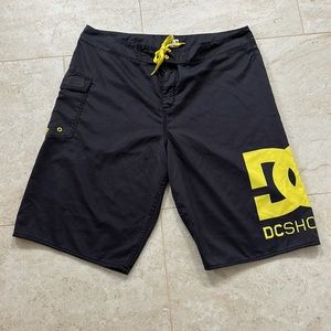 Men’s size 38 board shorts